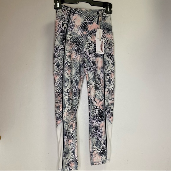 NEW Jessica Simpson Workout Running Leggings XS - Picture 7 of 13